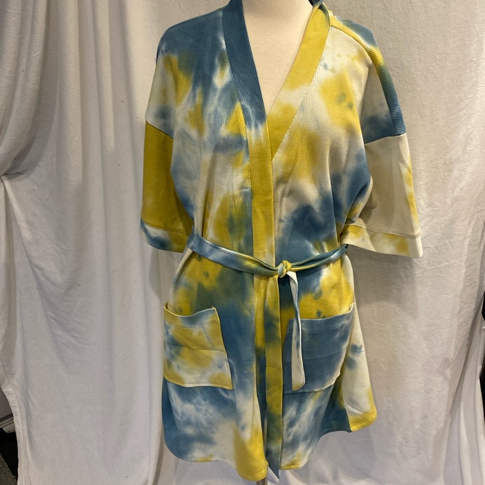 The Pyramid Collection tie dye wrap cardigan, NWOT